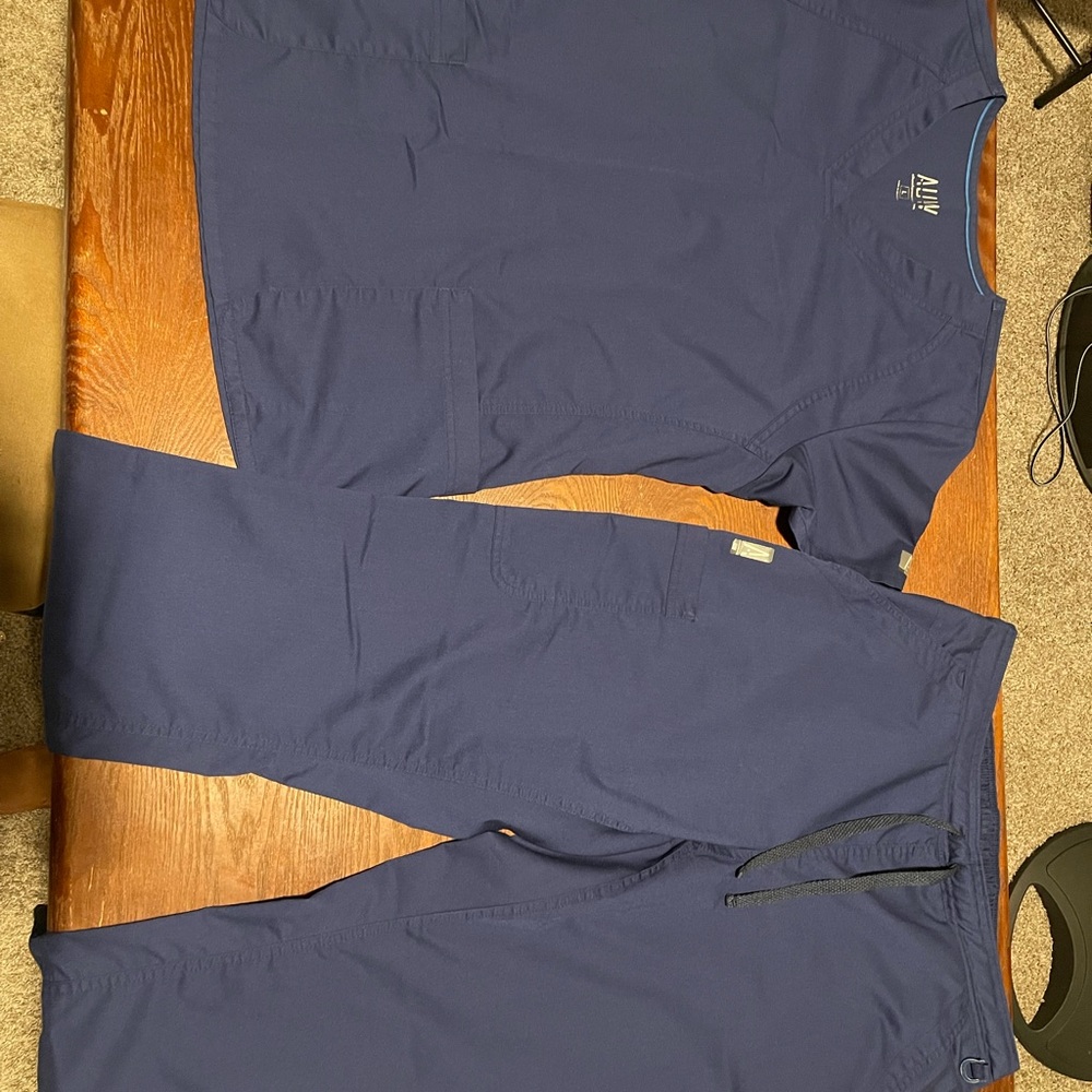 AUW Navy Blue Scrub Set